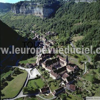 Photo aérienne de Baume-les-Messieurs