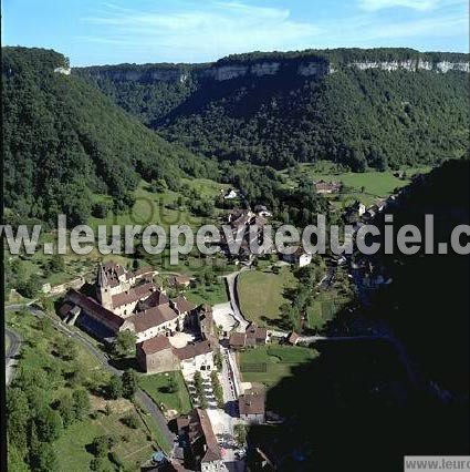 Photo aérienne de Baume-les-Messieurs