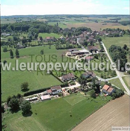 Photo aérienne de Montmirey-le-Chteau