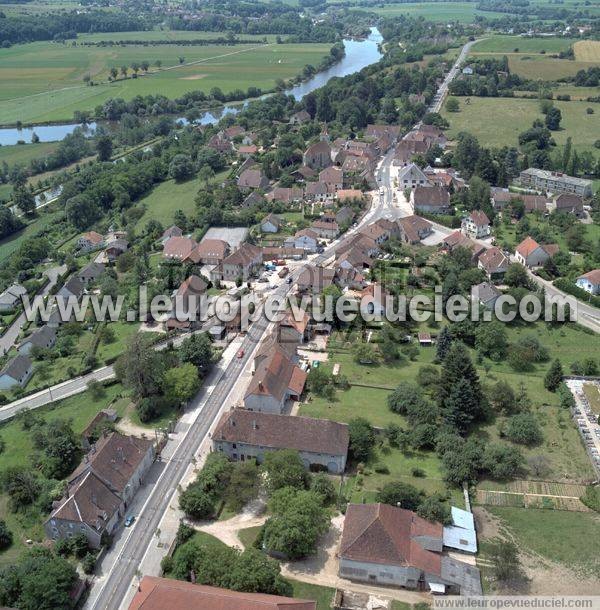 Photo aérienne de Dampierre