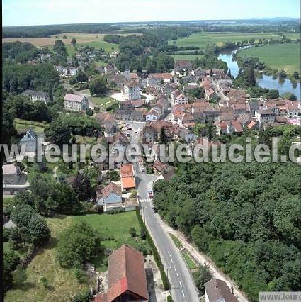 Photo aérienne de Fraisans