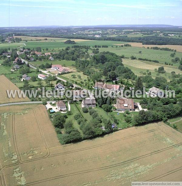 Photo aérienne de Salans