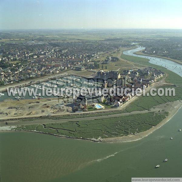 Photo aérienne de Dives-sur-Mer