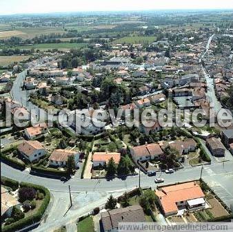 Photo aérienne de Le May-sur-vre