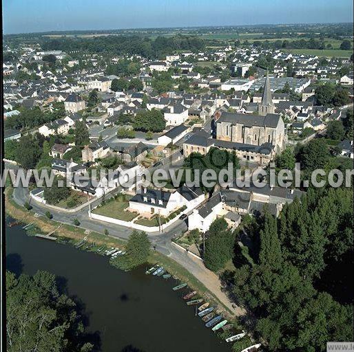 Photo aérienne de Chteauneuf-sur-Sarthe