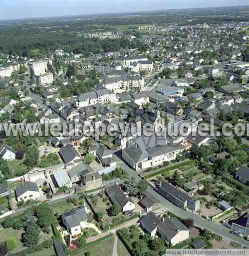 Photo aérienne de Saint-Barthlemy-d'Anjou