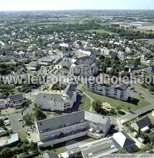 Photo aérienne de Saint-Barthlemy-d'Anjou
