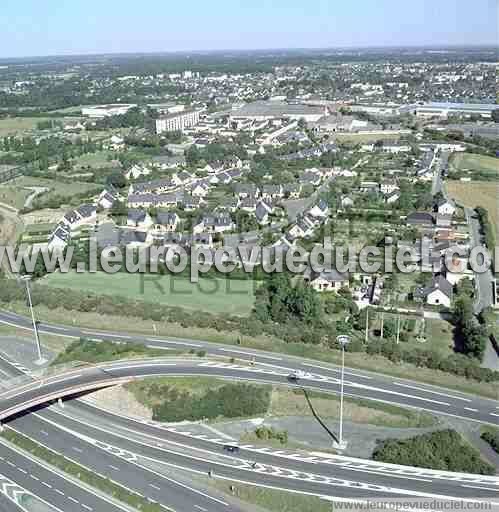 Photo aérienne de Saint-Barthlemy-d'Anjou