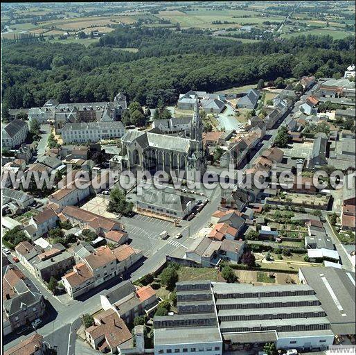 Photo aérienne de Beaupréau