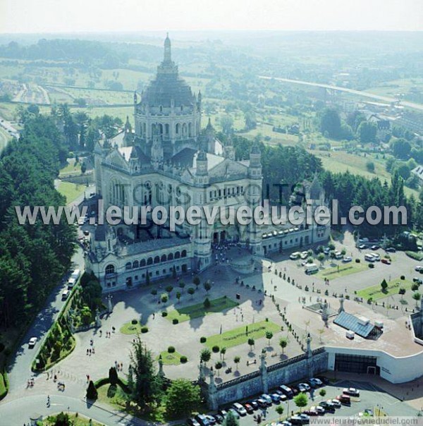 Photo aérienne de Lisieux