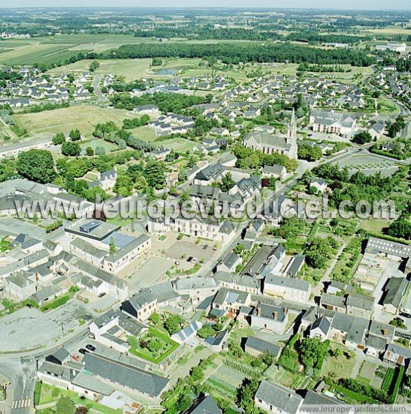 Photo aérienne de Saint-Sylvain-d'Anjou