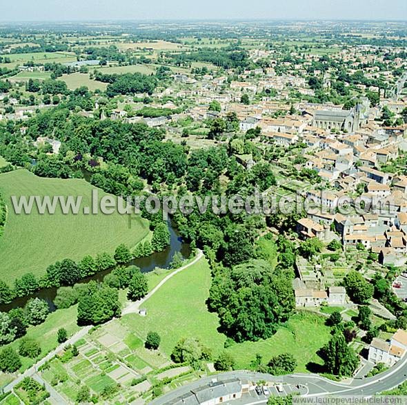 Photo aérienne de Mortagne-sur-Svre