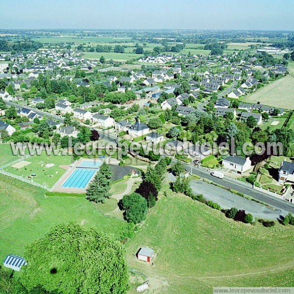 Photo aérienne de Chteauneuf-sur-Sarthe