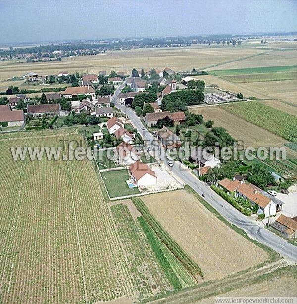 Photo aérienne de Pluvet