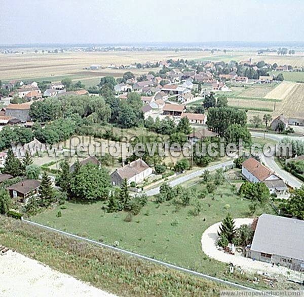 Photo aérienne de Pluvet Photo aérienne de Pluvet
