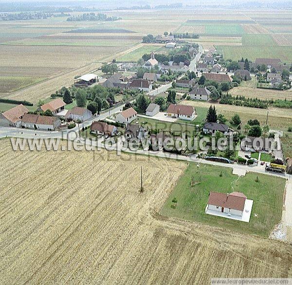 Photo aérienne de Pluvet