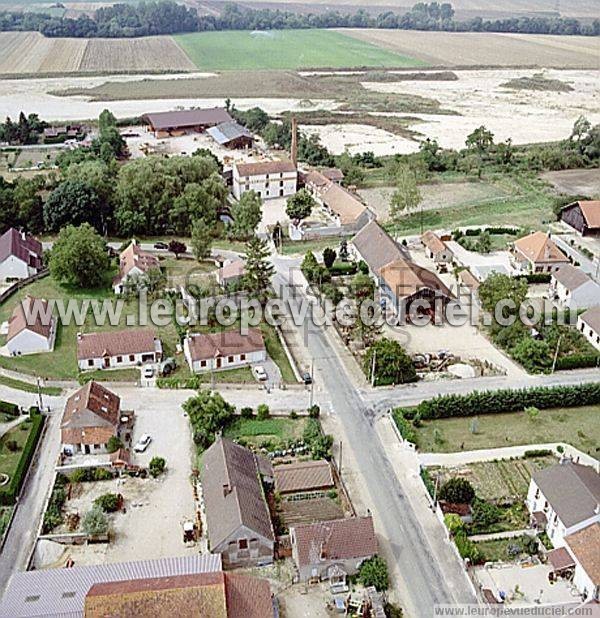Photo aérienne de Pluvet Photo aérienne de Pluvet