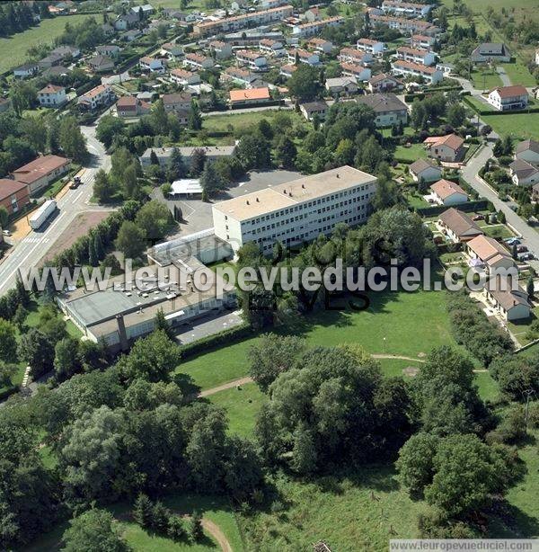 Photo aérienne de Puttelange-aux-Lacs