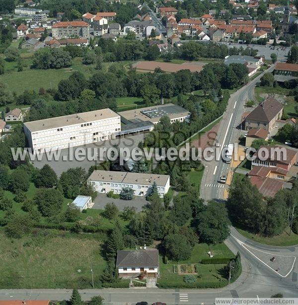 Photo aérienne de Puttelange-aux-Lacs