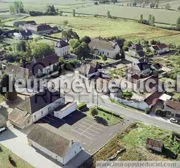 Photo aérienne de Chevigny-en-Valire