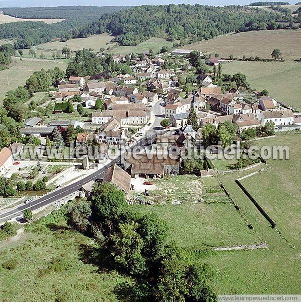 Photo aérienne de Marmagne