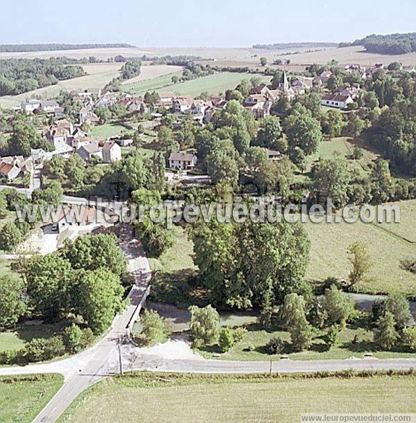 Photo aérienne de Nod-sur-Seine