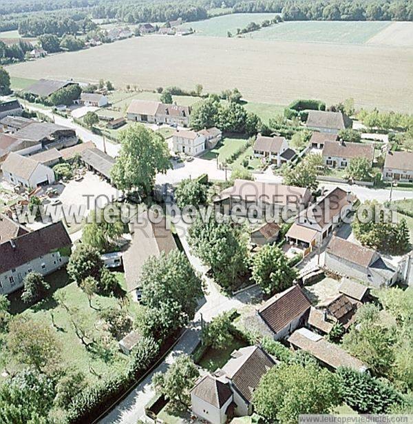 Photo aérienne de Tart-l'Abbaye