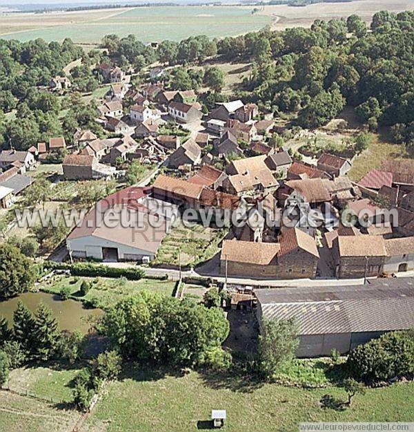 Photo aérienne de Montigny-Montfort