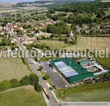 Photo aérienne de Fain-ls-Montbard