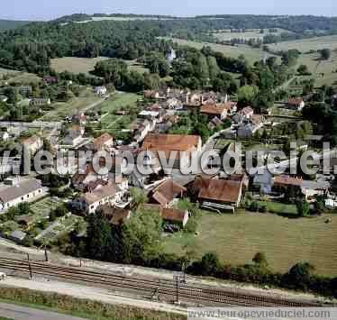 Photo aérienne de Fain-ls-Montbard