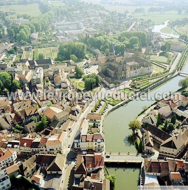 Photo aérienne de Paray-le-Monial