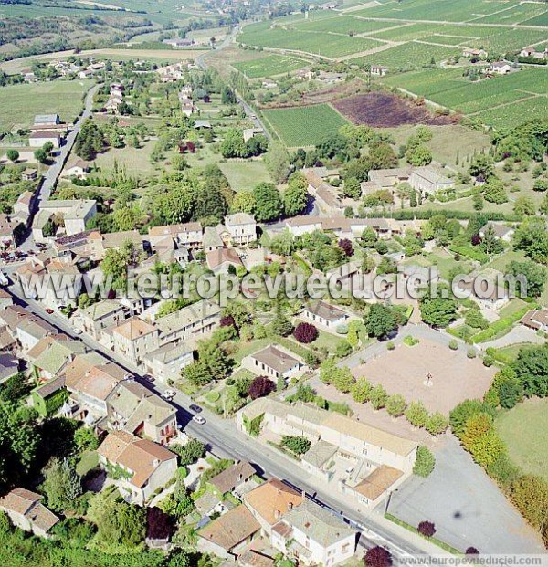 Photo aérienne de La Roche-Vineuse