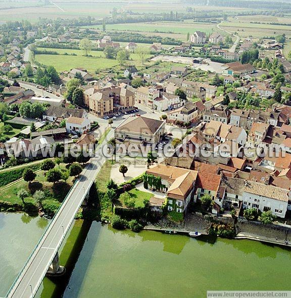 Photo aérienne de Verdun-sur-le-Doubs