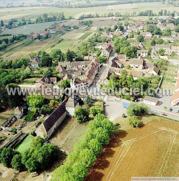 Photo aérienne de Demigny