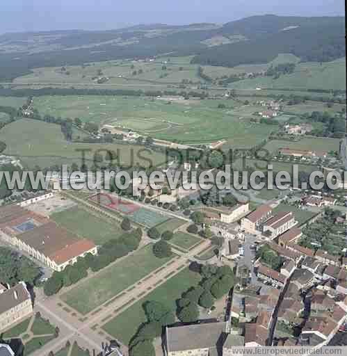 Photo aérienne de Cluny