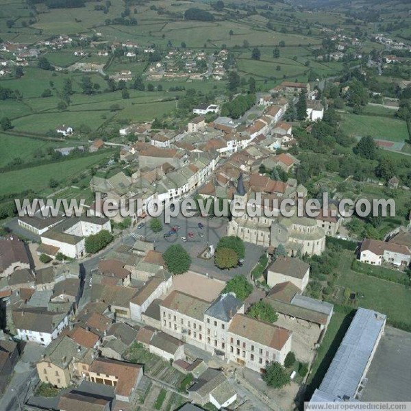 Photo aérienne de Matour