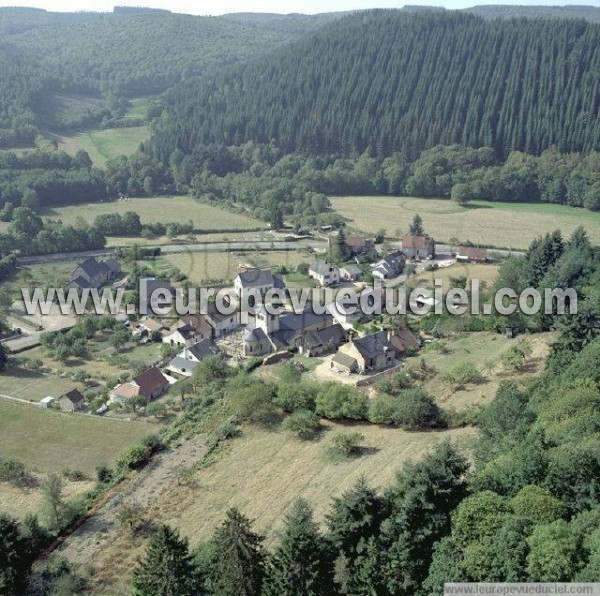 Photo aérienne de La Celle-en-Morvan