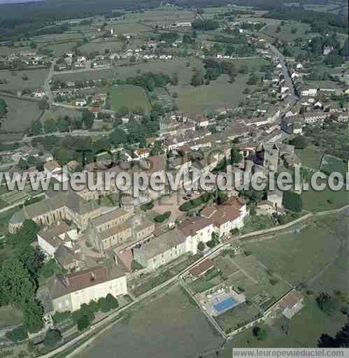 Photo aérienne de Semur-en-Brionnais