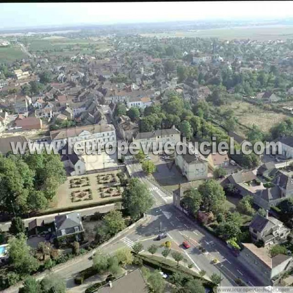 Photo aérienne de Givry