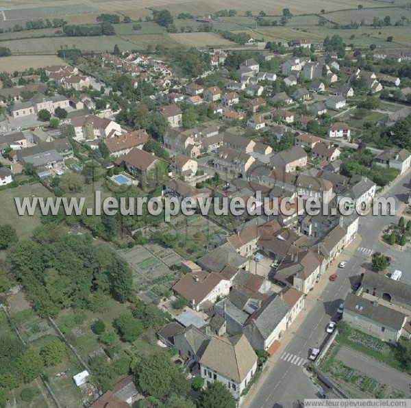 Photo aérienne de Fontaines