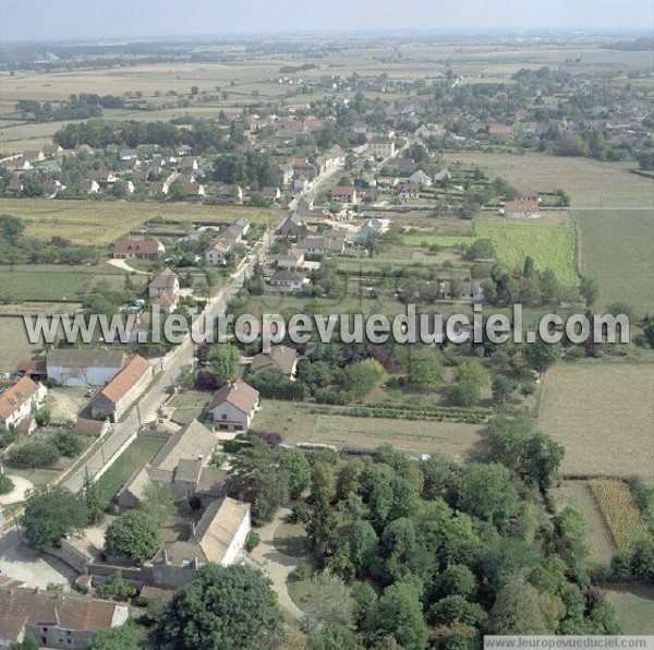 Photo aérienne de Fontaines