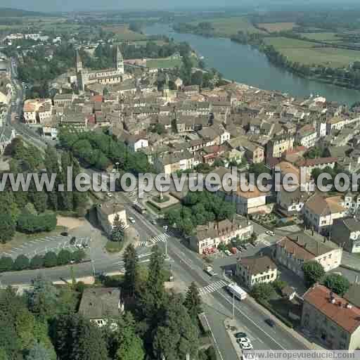 Photo aérienne de Tournus