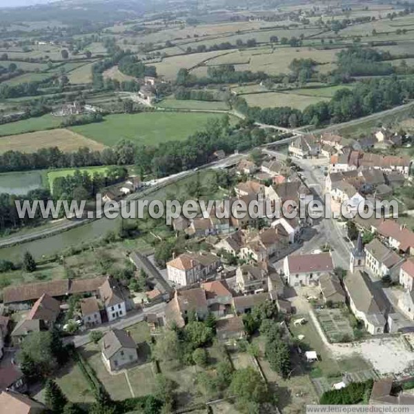Photo aérienne de Saint-Brain-sur-Dheune