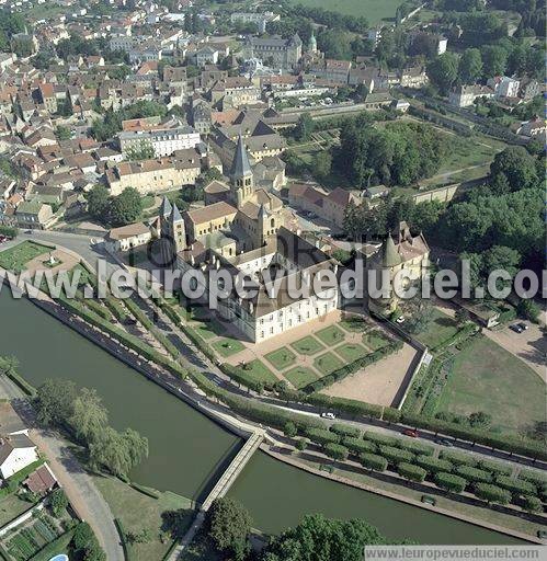 Photo aérienne de Paray-le-Monial