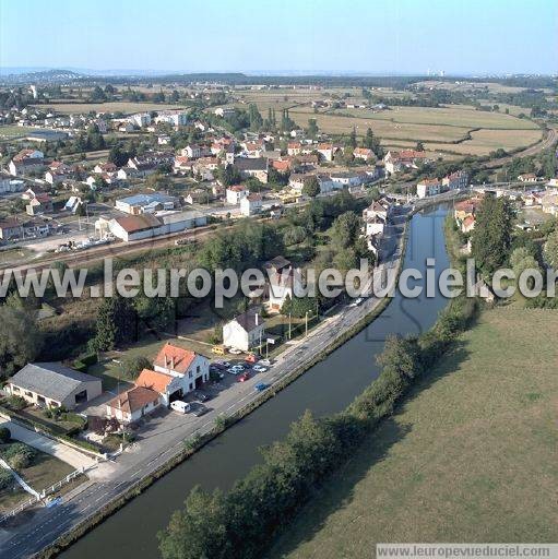 Photo aérienne de Ciry-le-Noble