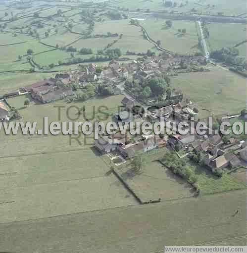 Photo aérienne de Vaux-en-Pr