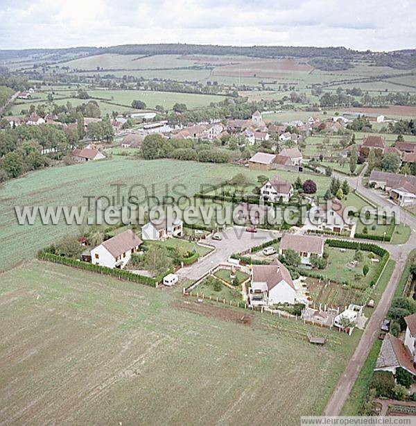 Photo aérienne de Vandenesse-en-Auxois