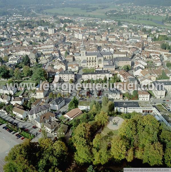 Photo aérienne de Remiremont