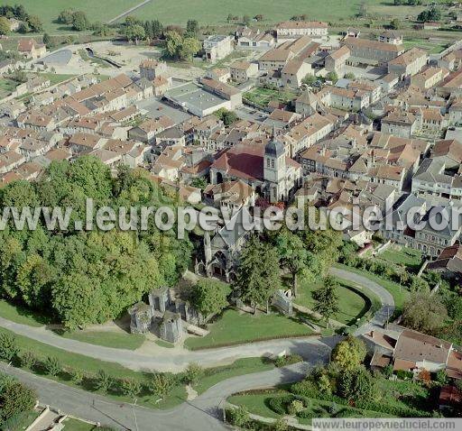 Photo aérienne de Vaucouleurs