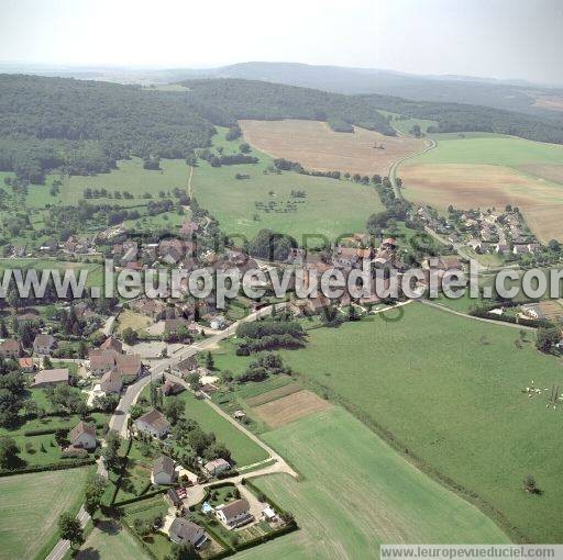 Photo aérienne de Ougney